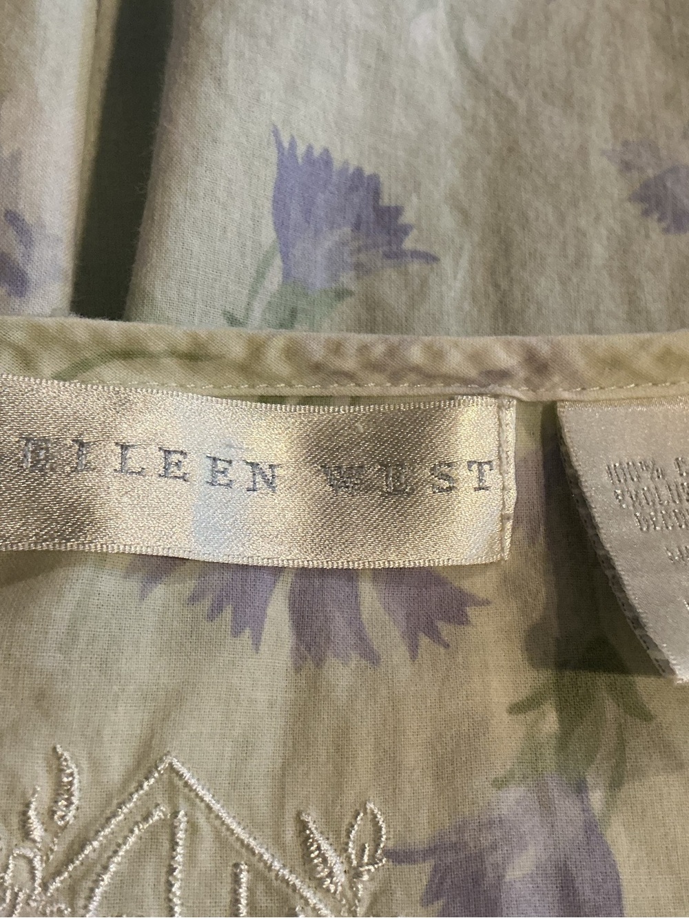 Eileen West Floral Robe - Picture 7 of 8